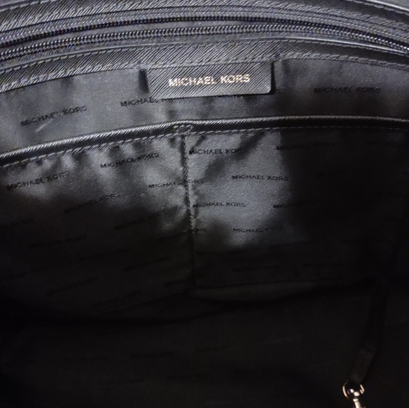 🔥🩷Sale!!! NWT Michael Kors Jet Set Large  Saffiano leather top zip tote - Picture 16 of 16